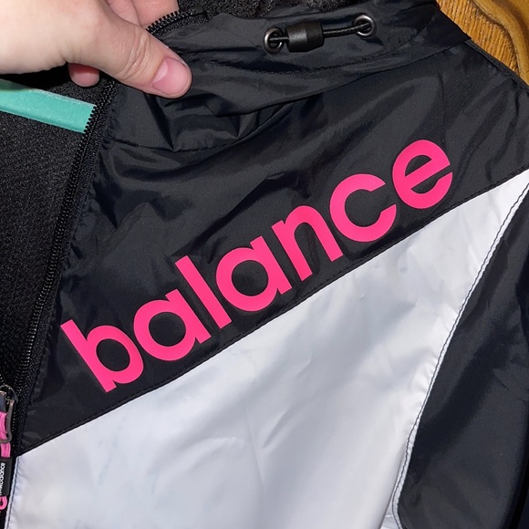 New balance jacket - Picture 4 of 9